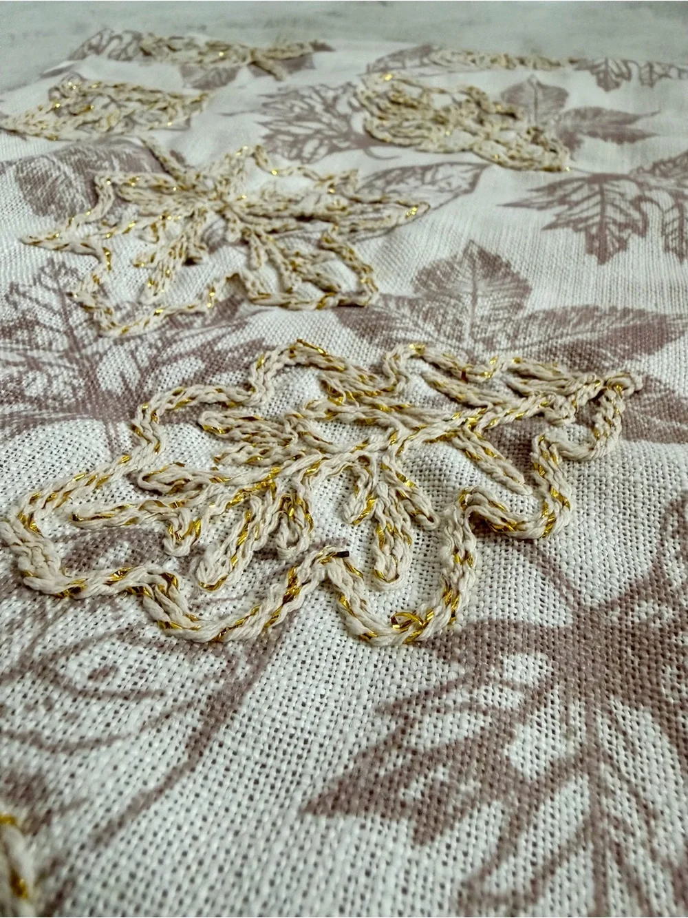 Embroidered Gold Metallic Autumn Maple Leaf Table Runner Linen Blend 70x14”